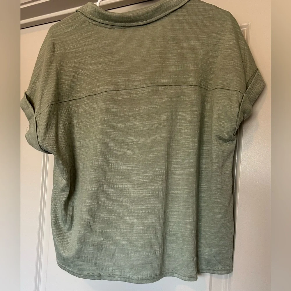 Jane and Delancey Sage Green Button-Down Shirt - Picture 2 of 2